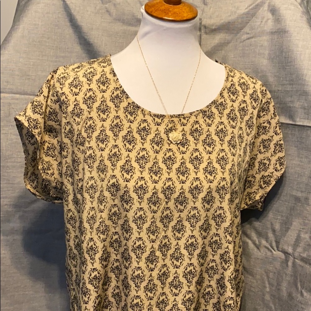 ZENOBIA TOP